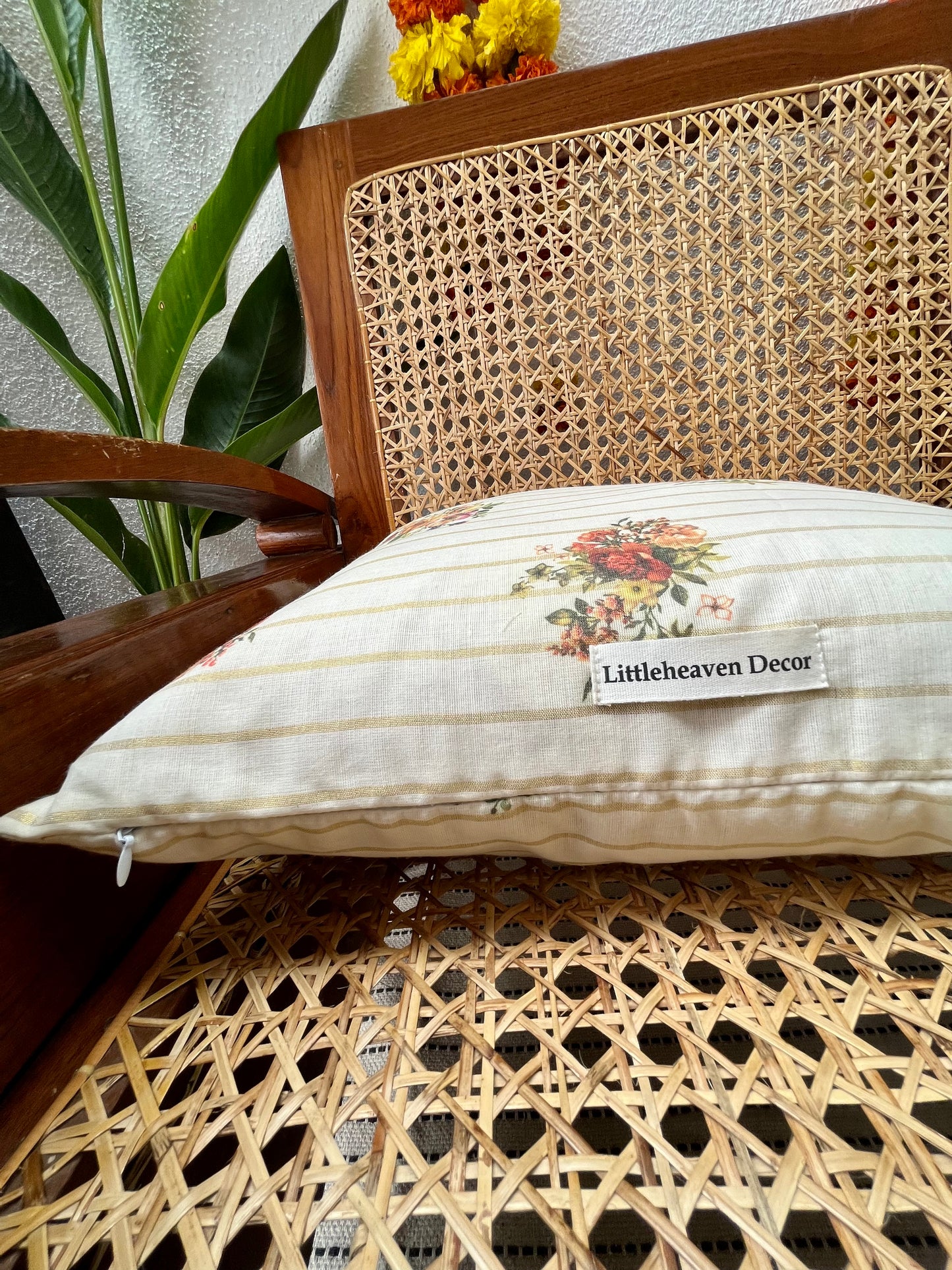 Cushion Cover - Poovali