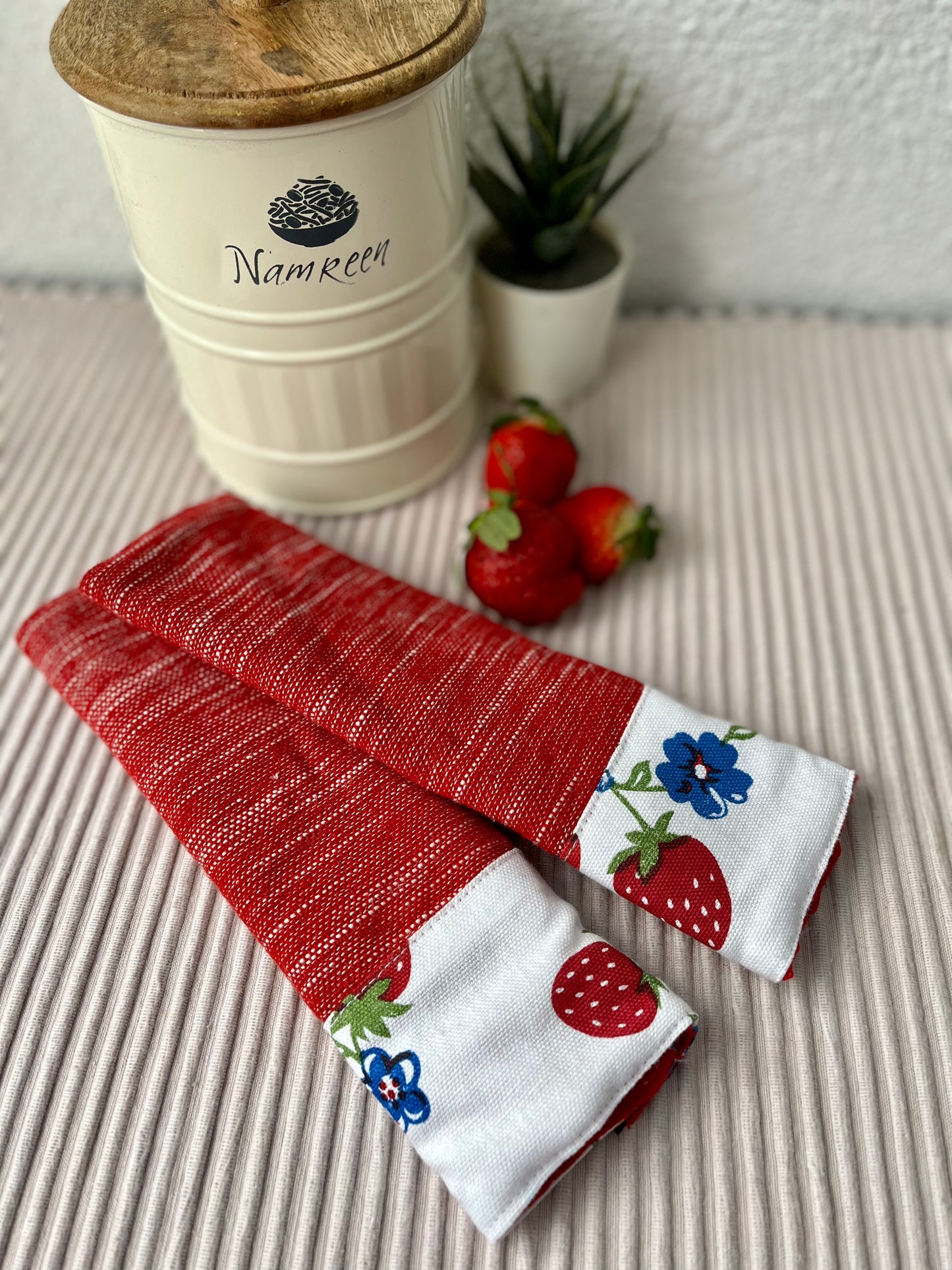 Fridge Handle Cover- Strawberries