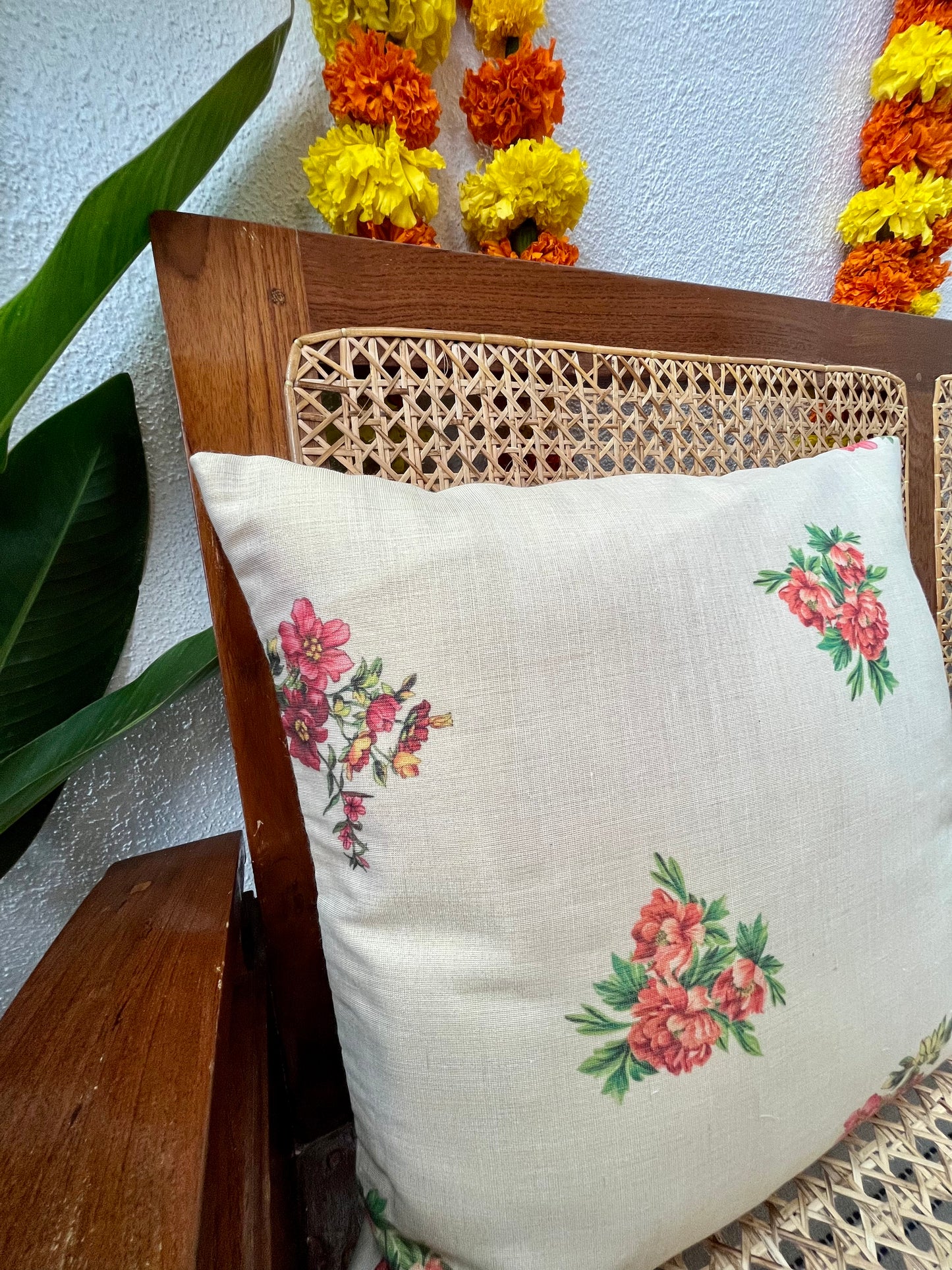 Cushion Cover - Pookal on Tissue