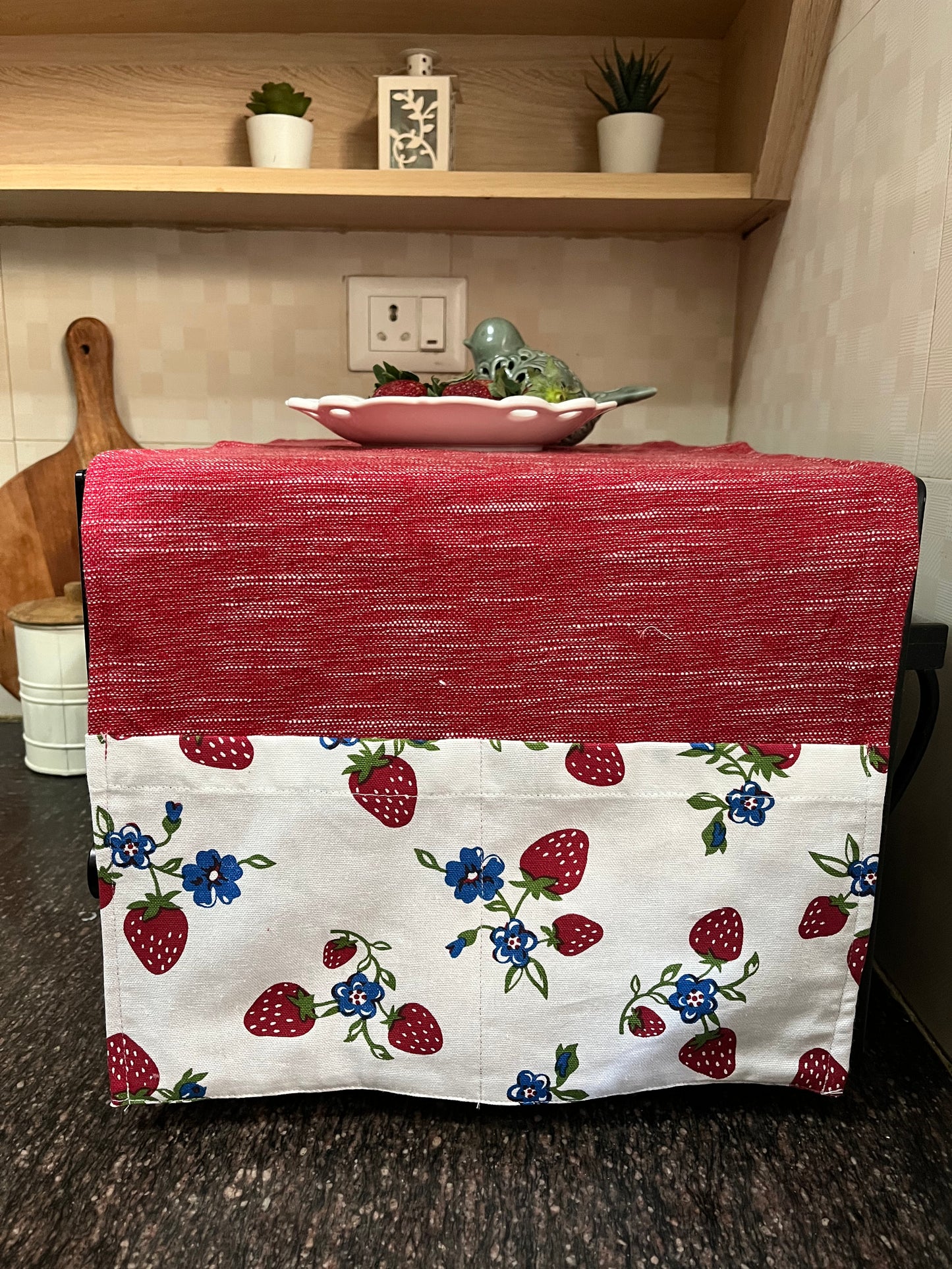 Microwave Cover- Strawberries