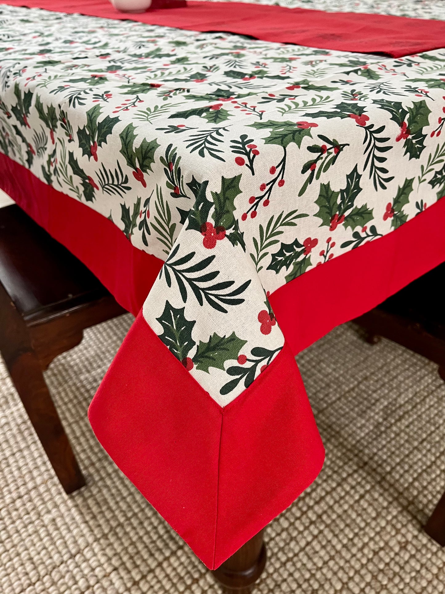 Christmas Tablecloth - Hollies & Pine Leaves