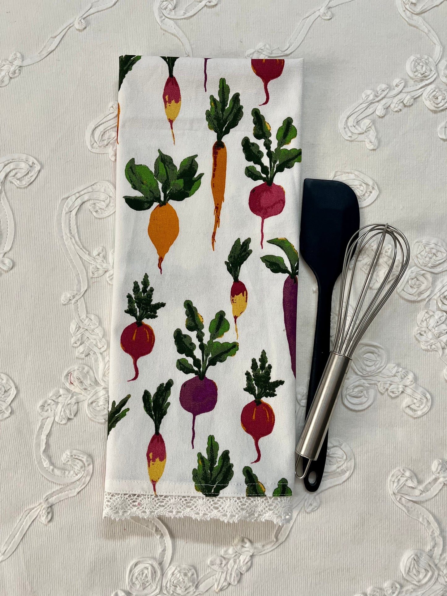 Bundle - Carrots and Turnips ( Microwave cover, Fridge Handle Cover, Kitchen Towel )