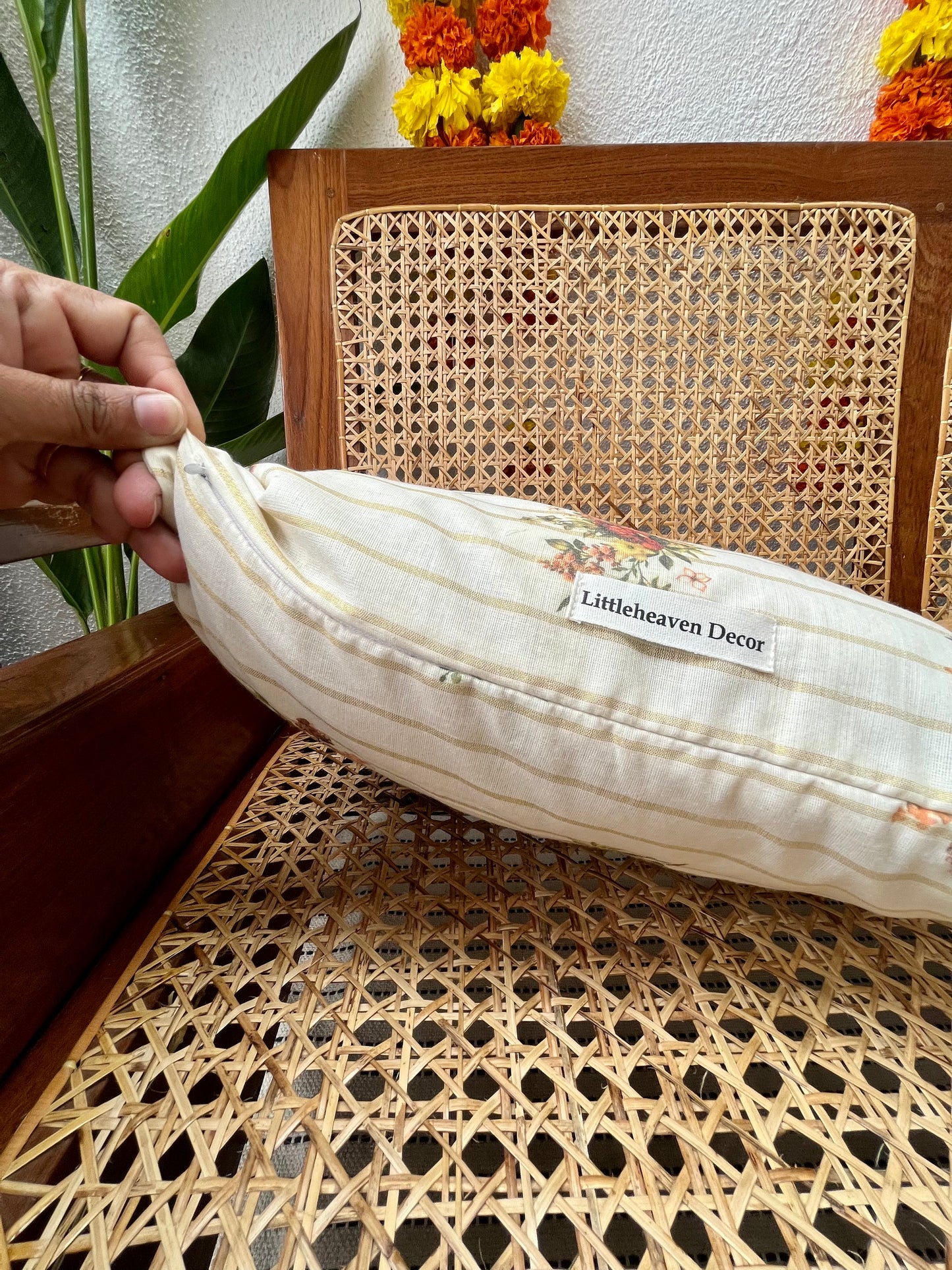 Cushion Cover - Poovali