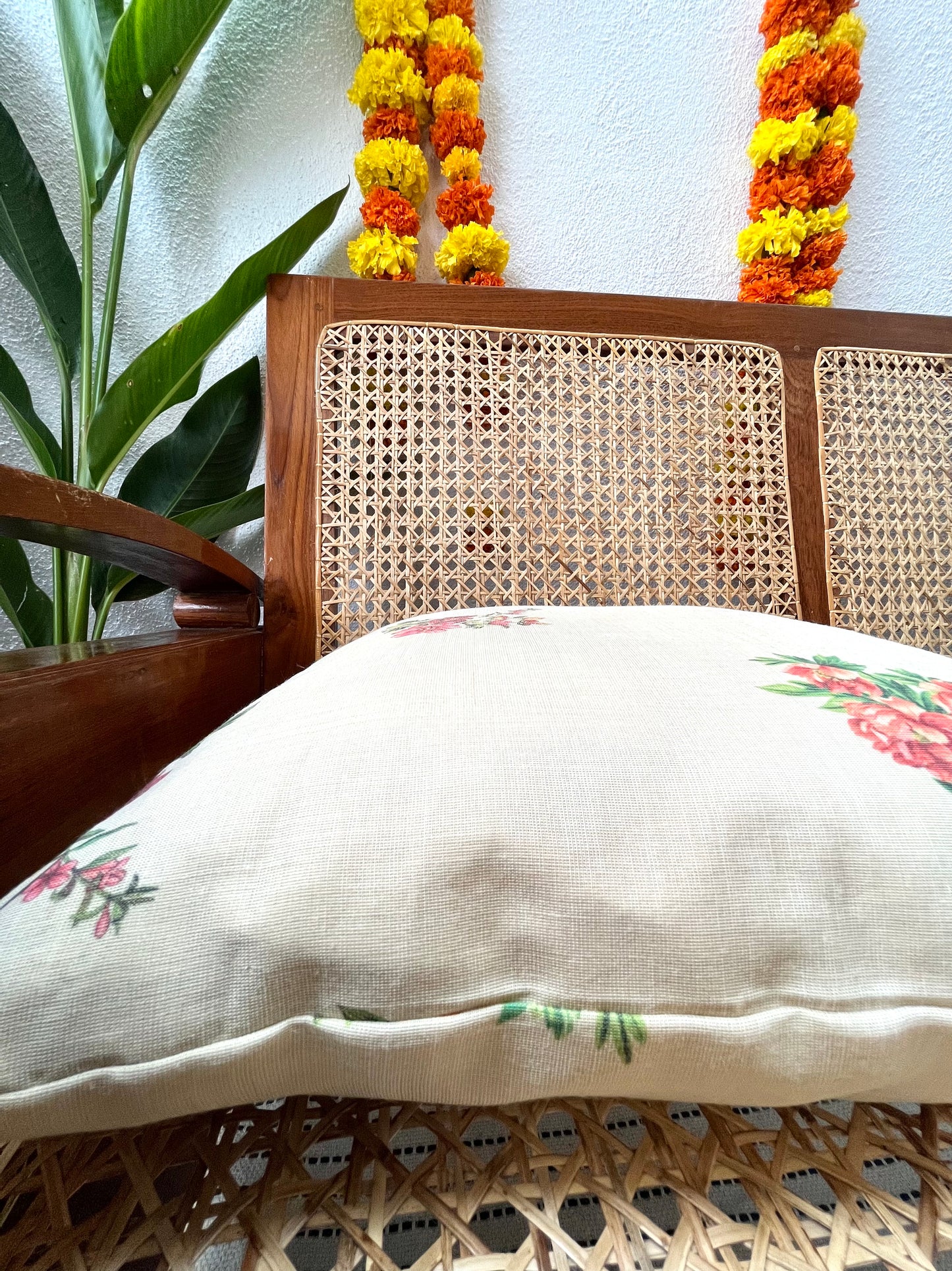 Cushion Cover - Pookal on Tissue
