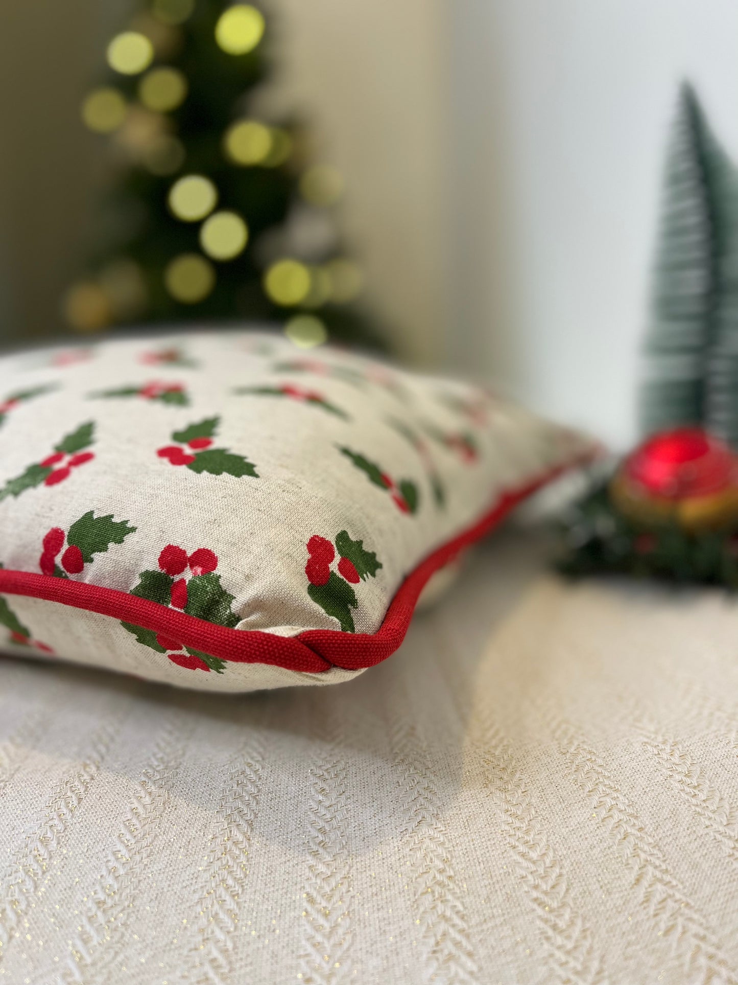 Christmas Cushion Cover - Lil Hollies