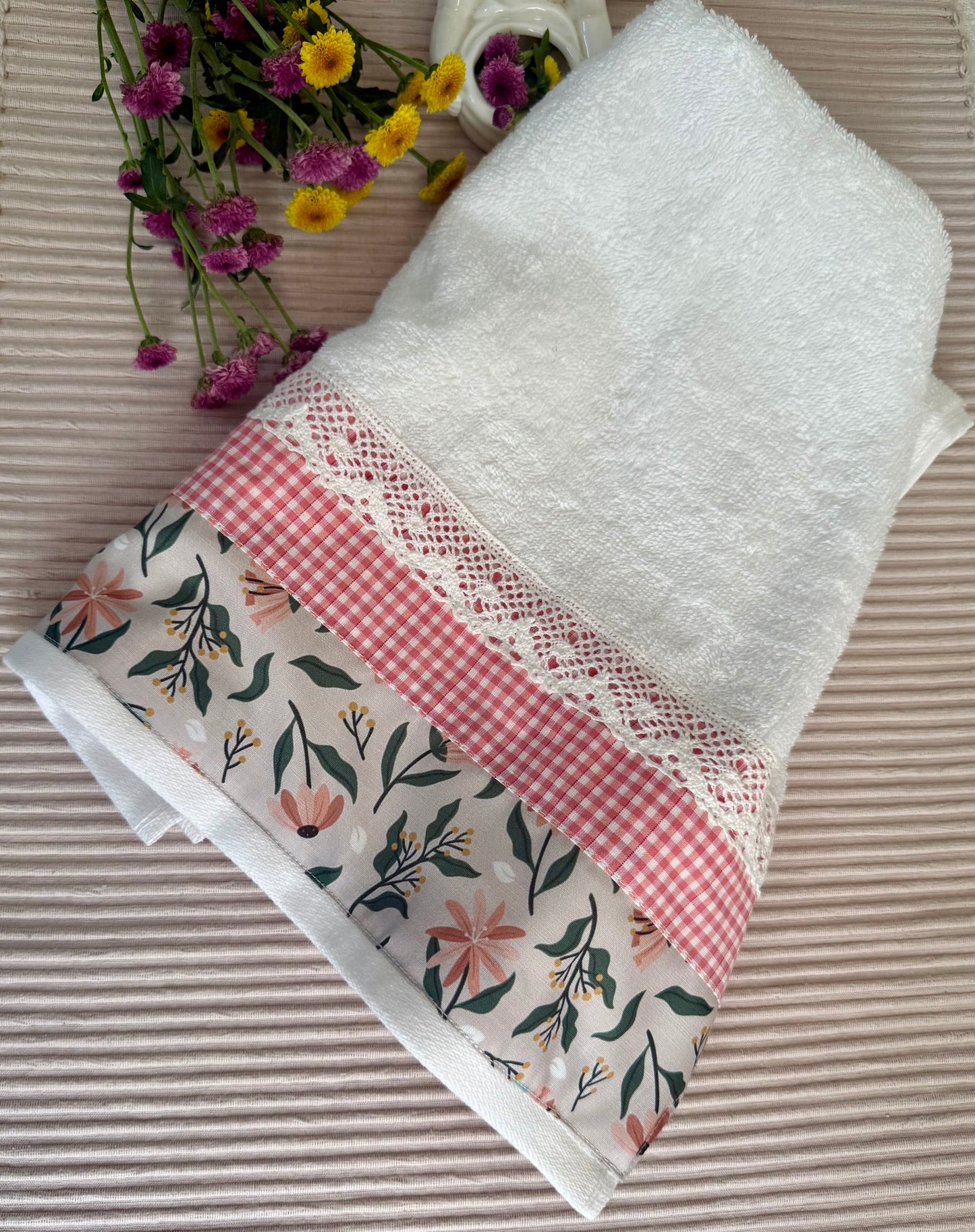 Hand Towel - Blooms on White