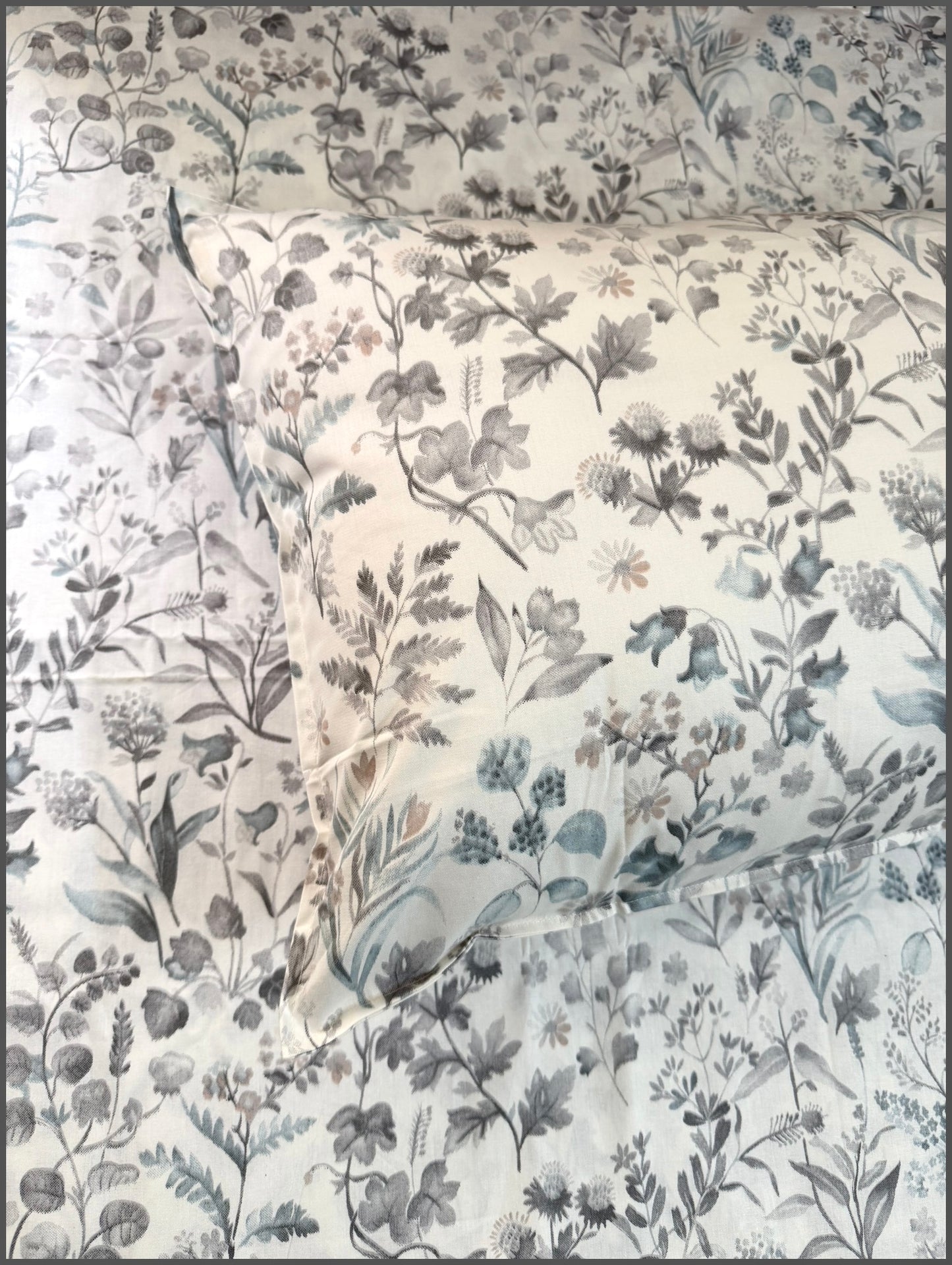 Bedsheet -Pastel Flowers (King)
