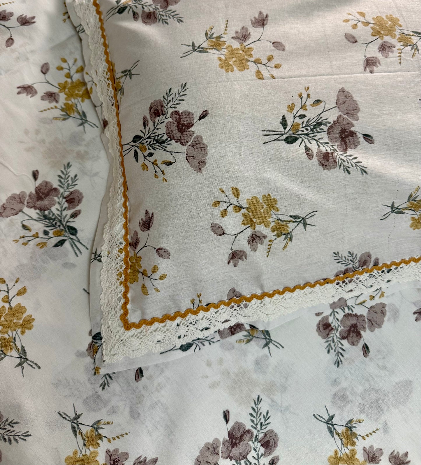 Bedsheet - Lilac ( Queen )