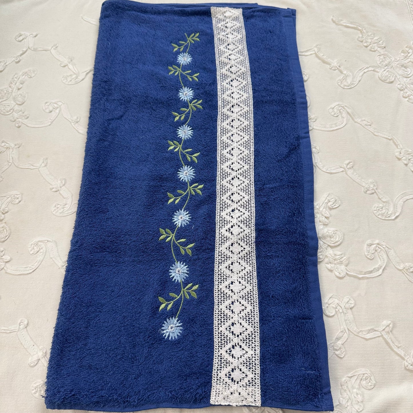 Bath Towel - Floral Bluezz