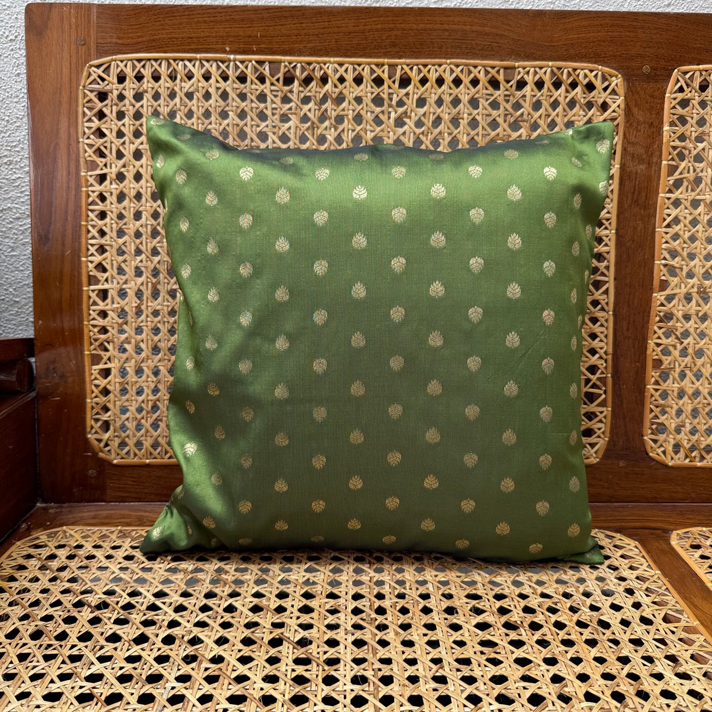 Cushion Cover- Chathaavari