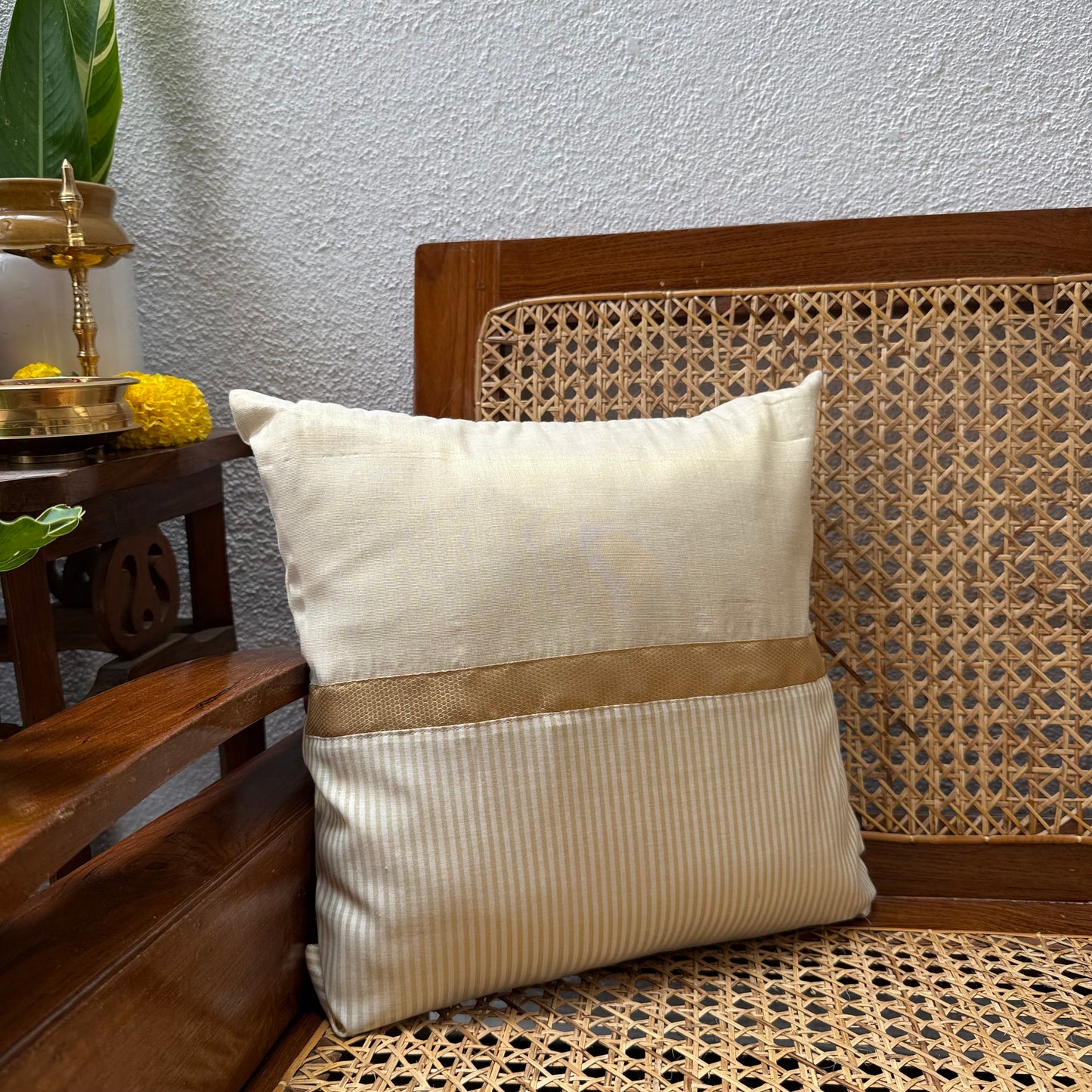 Cushion Cover- Grandeur in Tissue