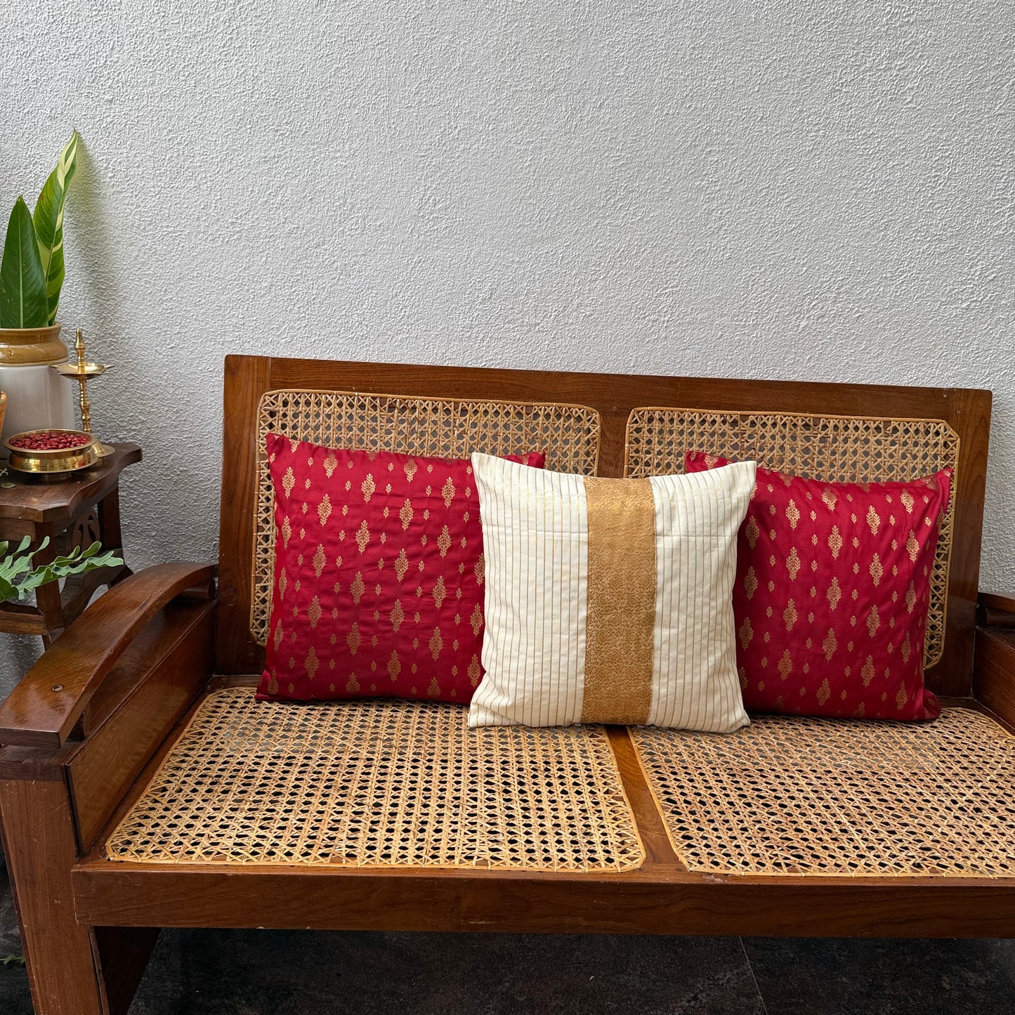 Cushion Cover- Chemparathi