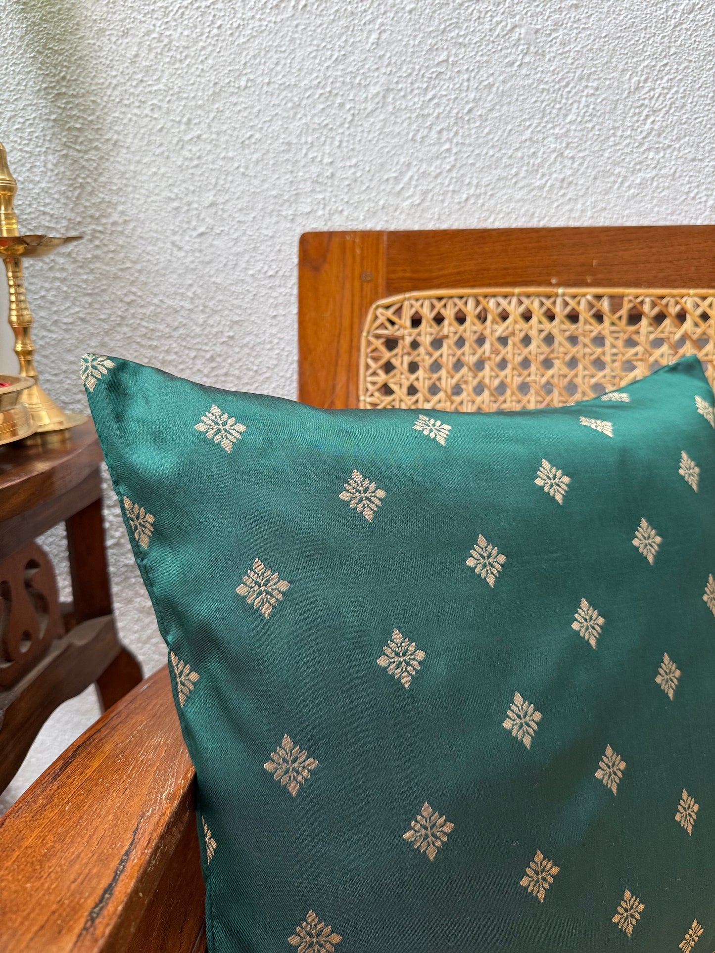 Cushion Cover- Karimpacha