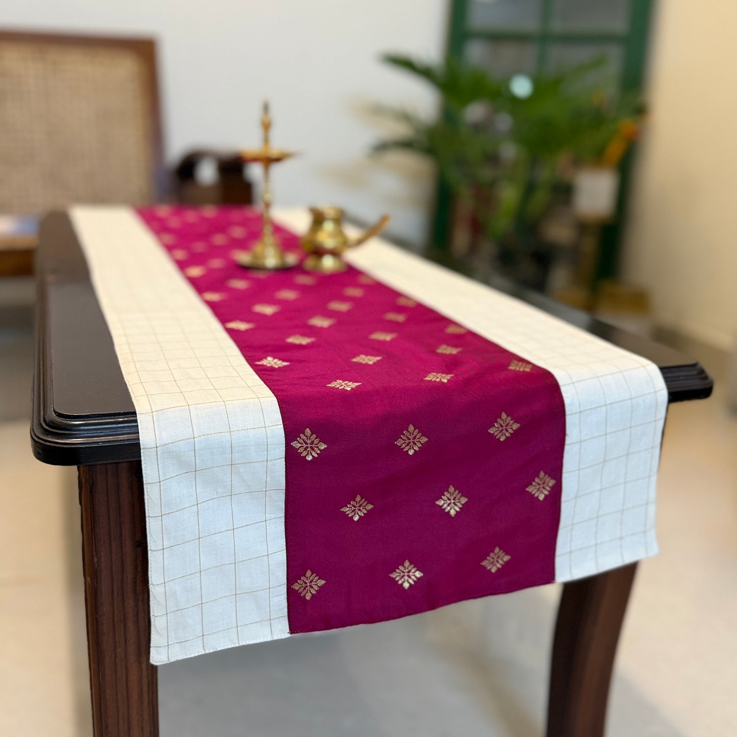 Runner - Magenta Festiva