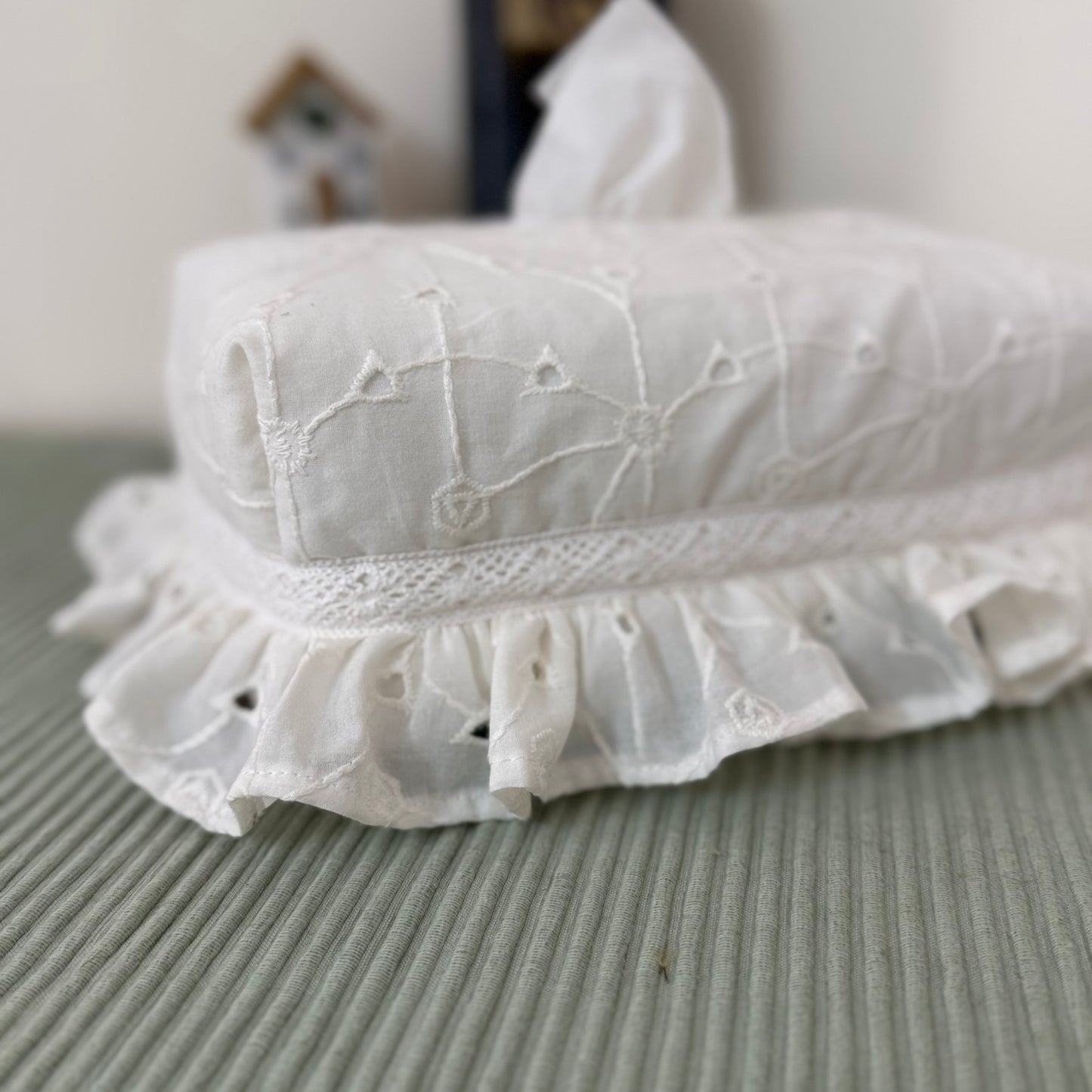 Tissue Box Cover- Ruffles and Hakoba