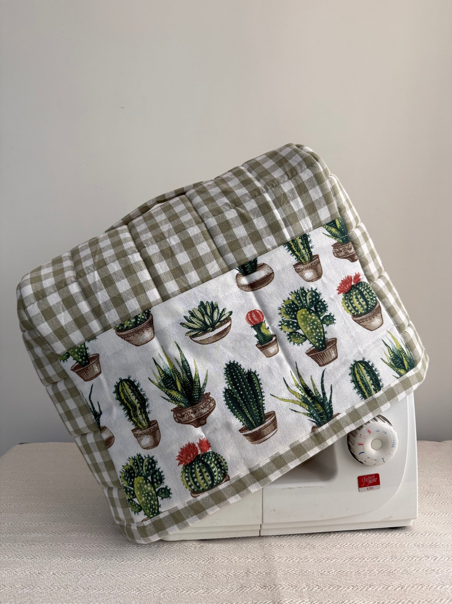 Sewing Machine Cover - Cacti