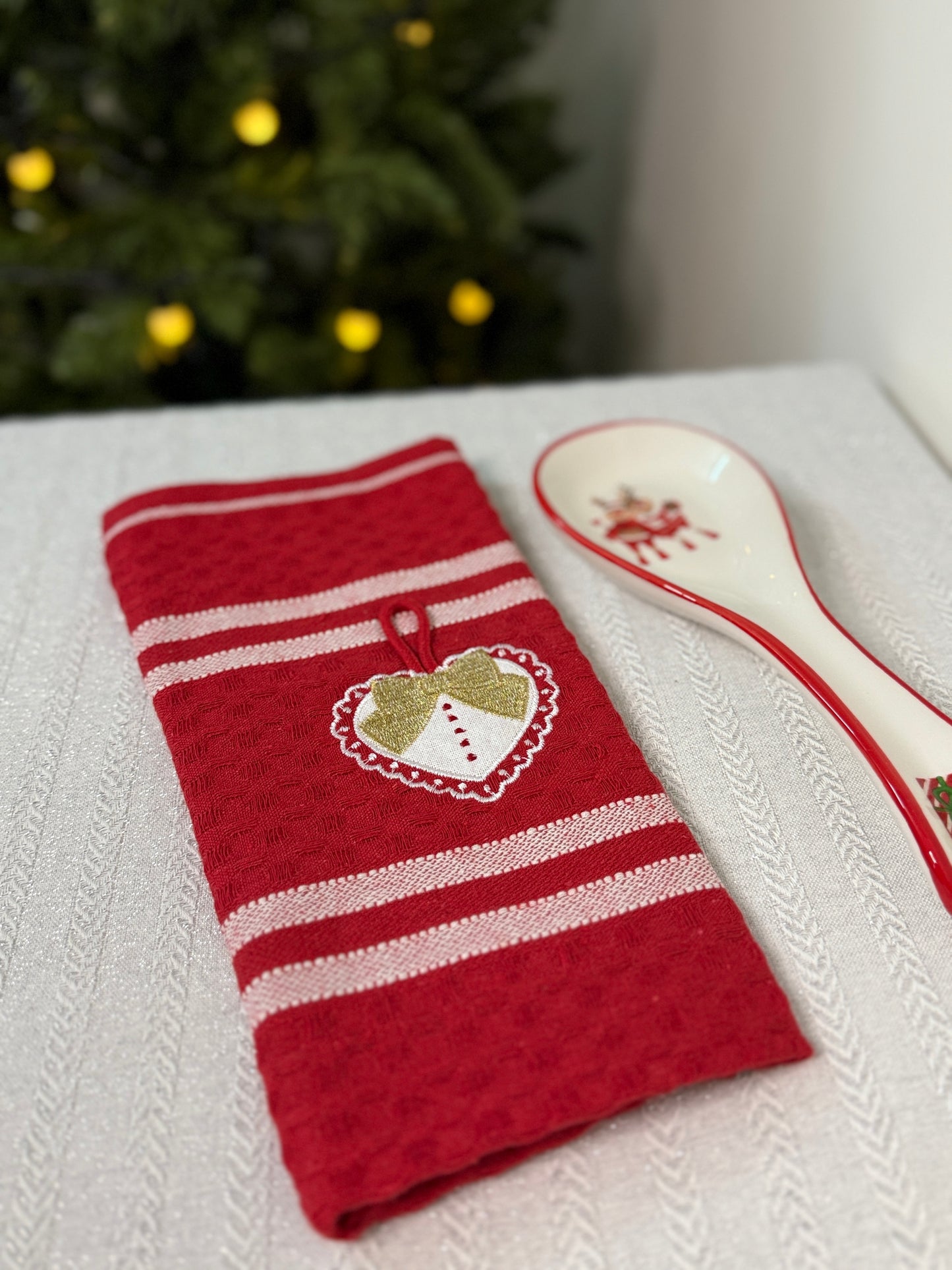 Christmas Kitchen Towel- All heart