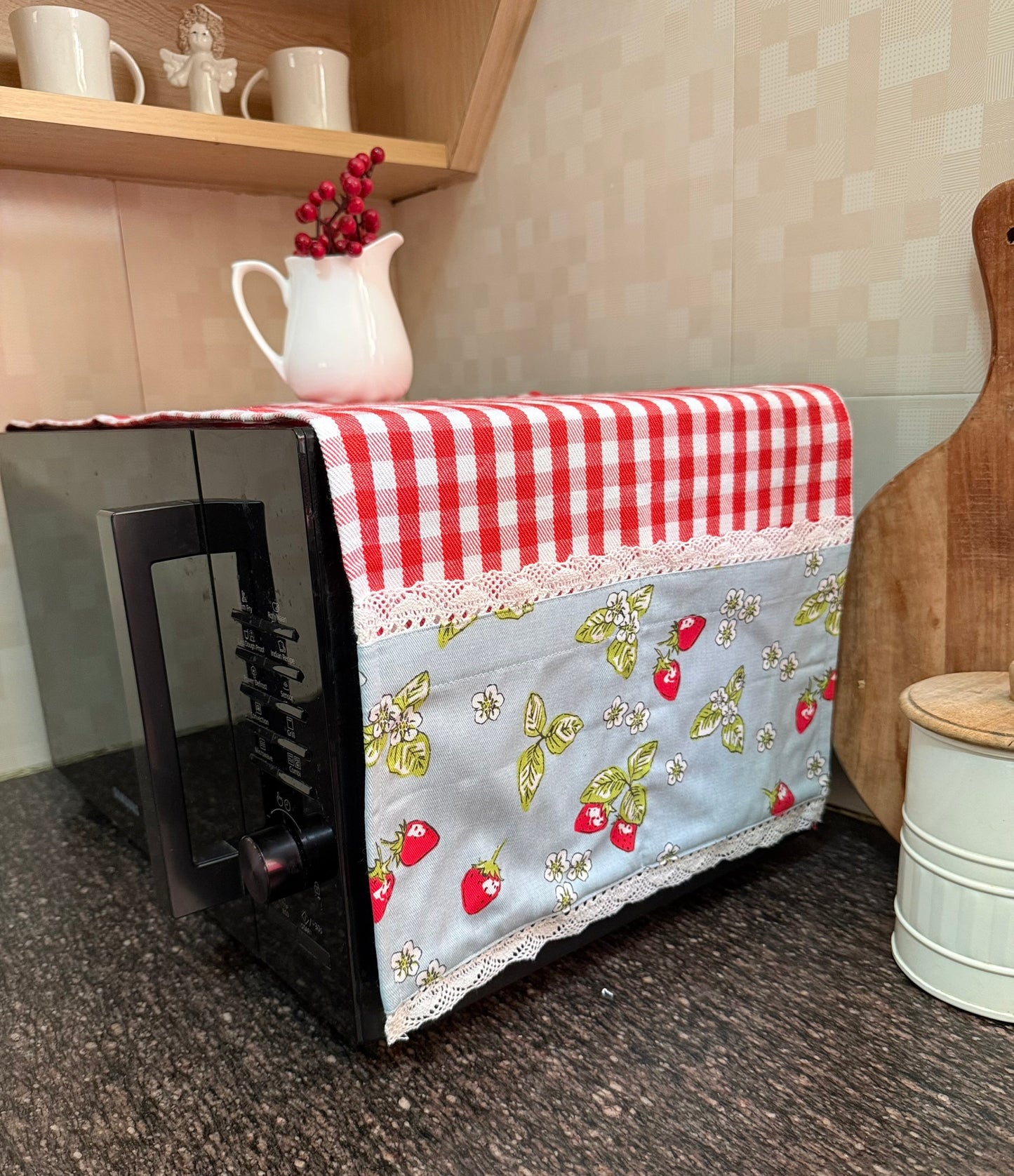 Microwave Cover- Strawberries and Gingham