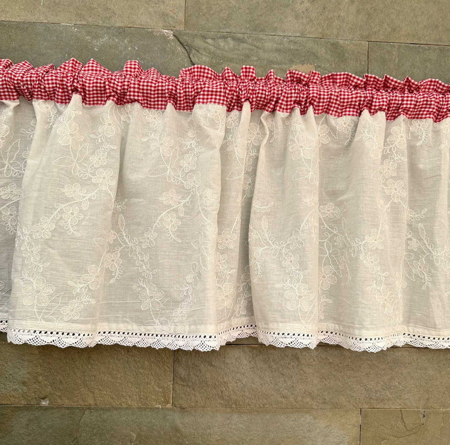 Kitchen Valance - Emma ( Red and White )