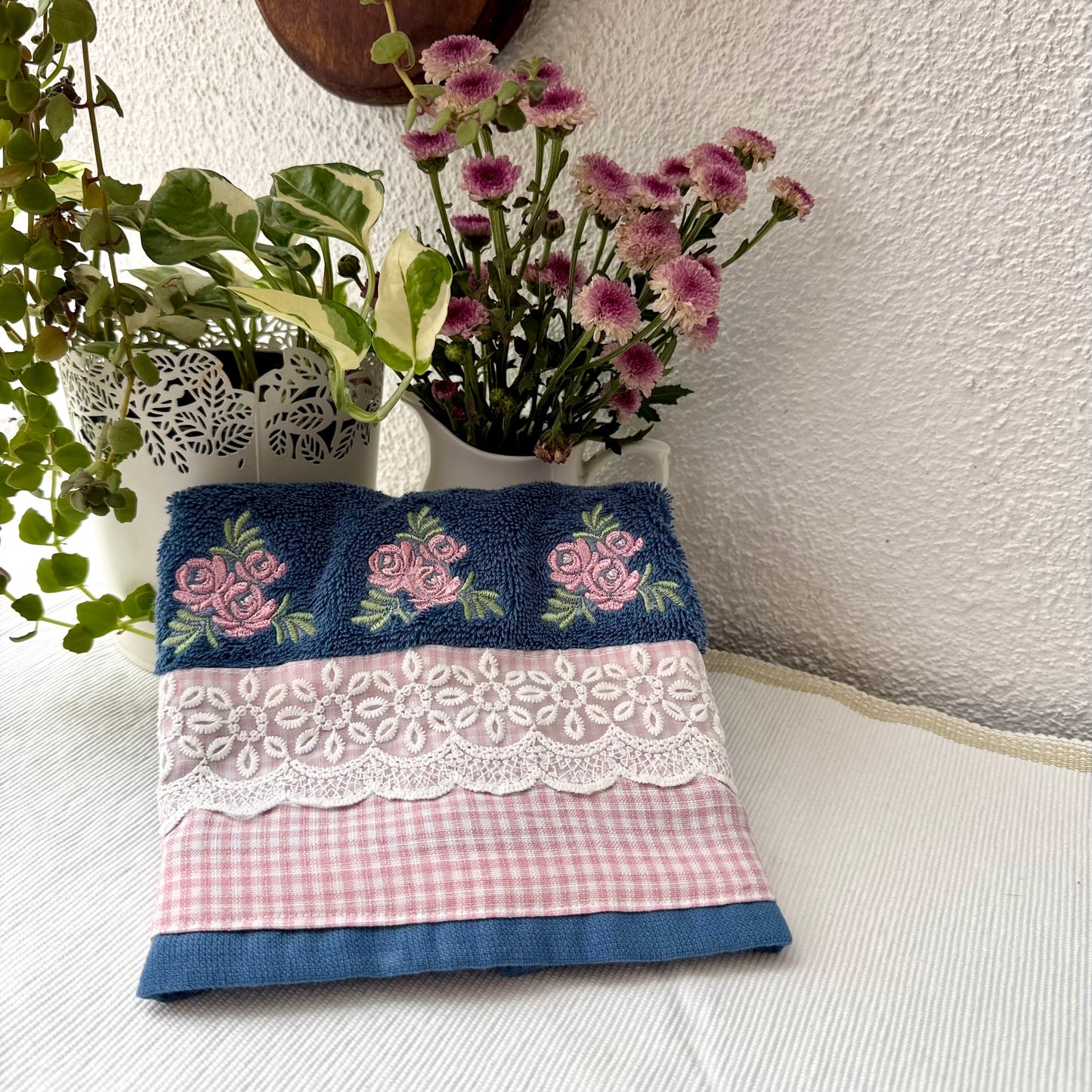 Hand Towel - Roses in blue