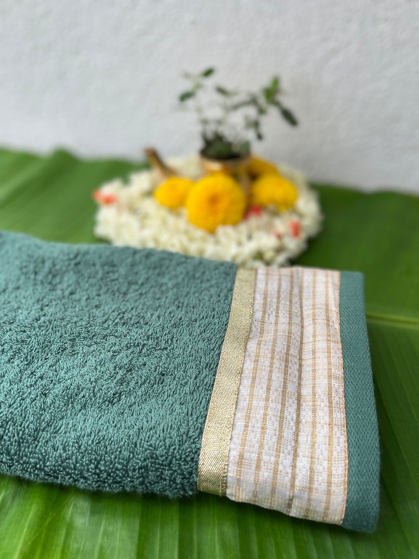 Hand Towel - Kasavu in Green