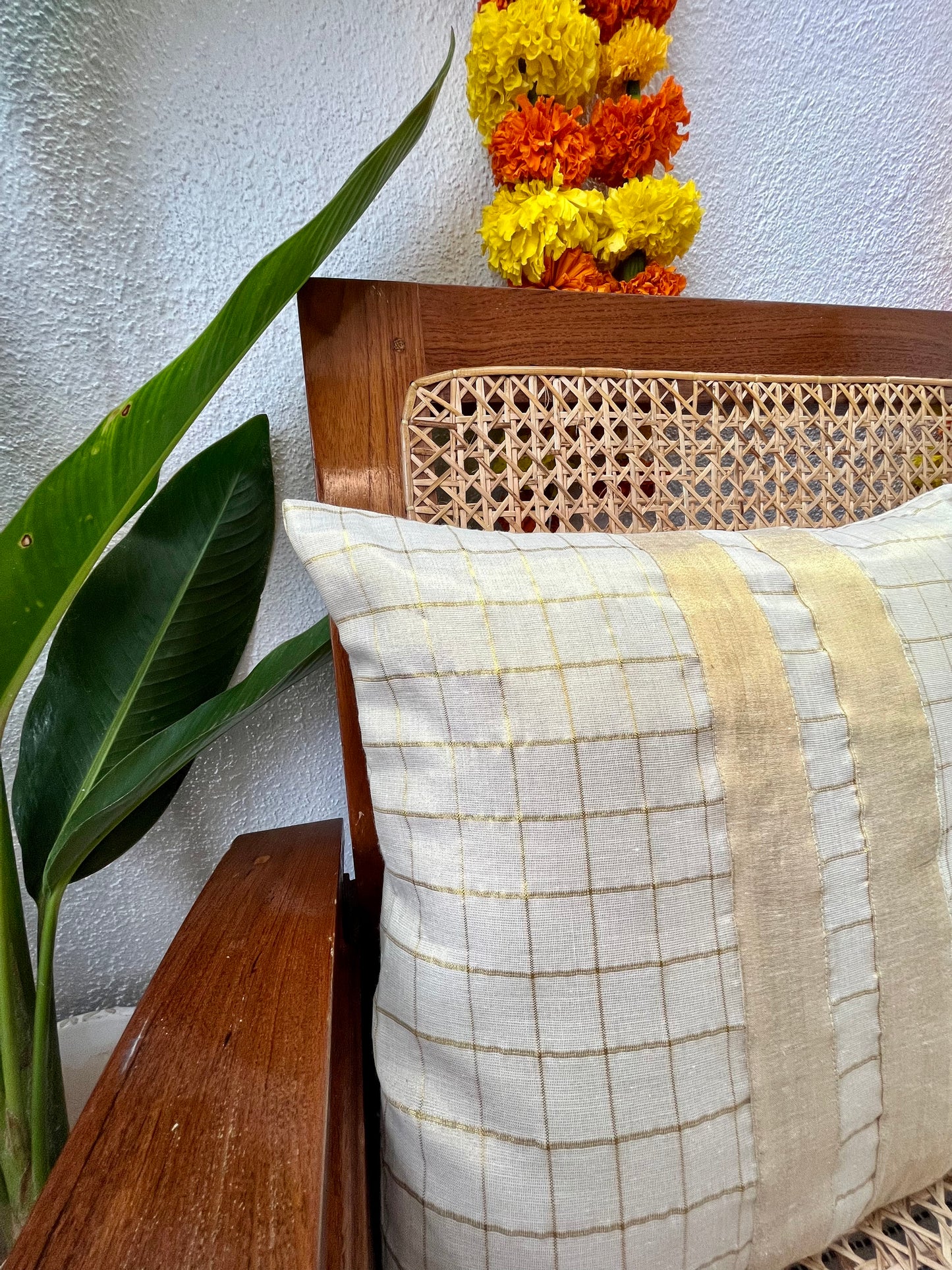 Cushion Cover - Uthradam