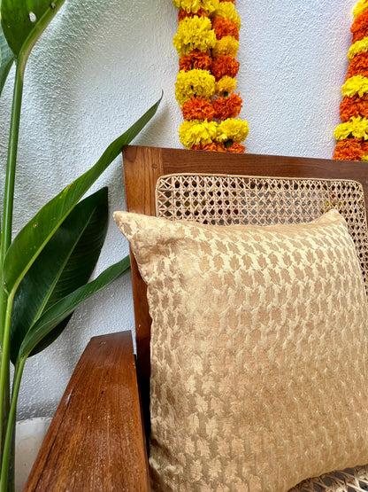 Cushion Cover - Swarnamayam