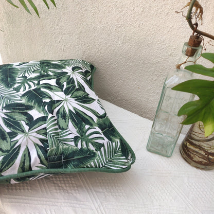 Cushion Cover - Leaf art