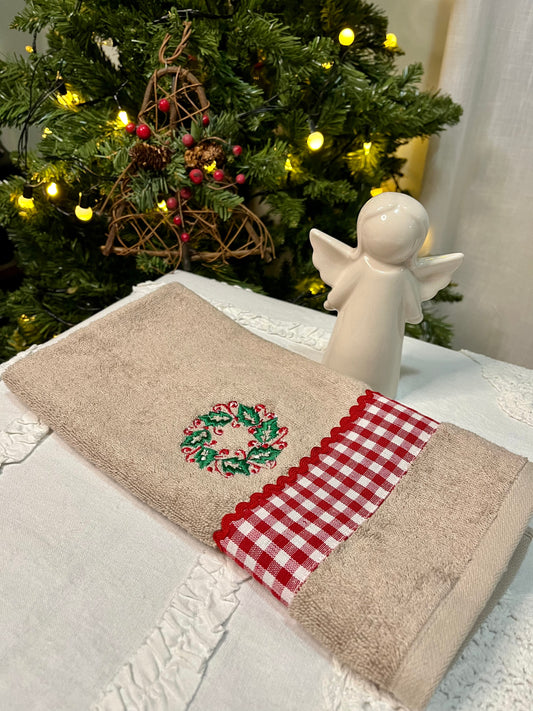 Christmas Hand Towel - Wreath & Gingham