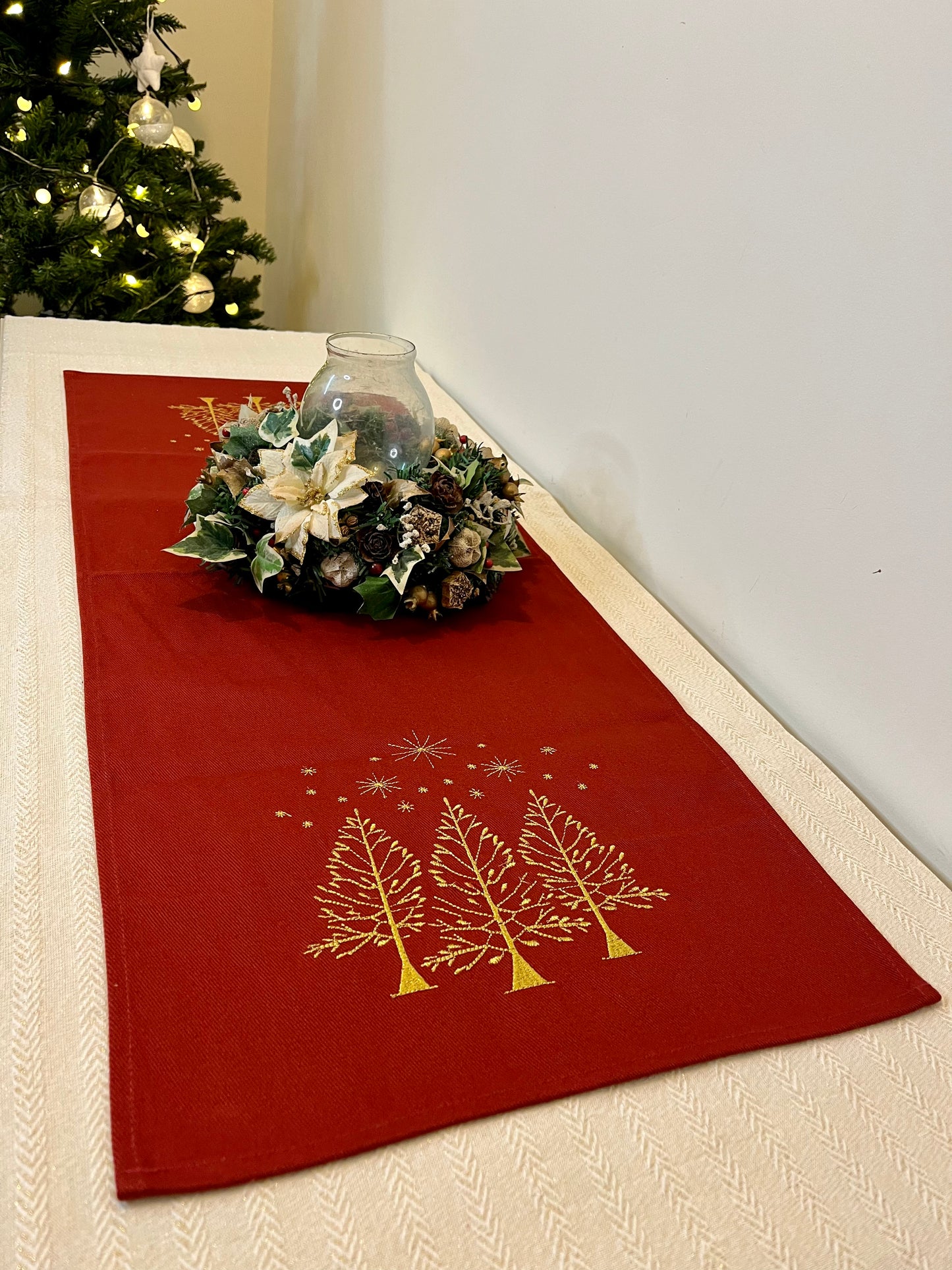 Christmas Runner - Gold Trees & Stars