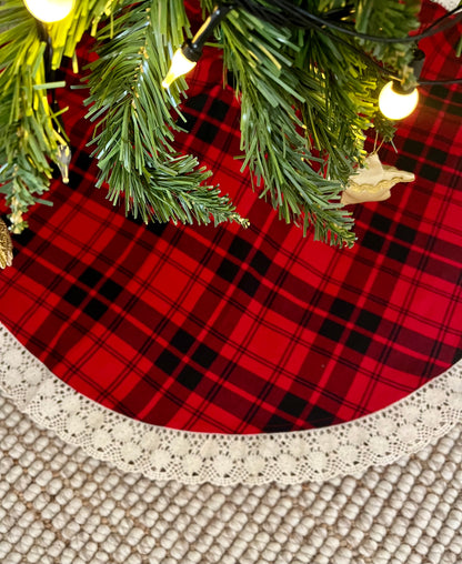 Tree Skirt - Tartan with Lace Edging