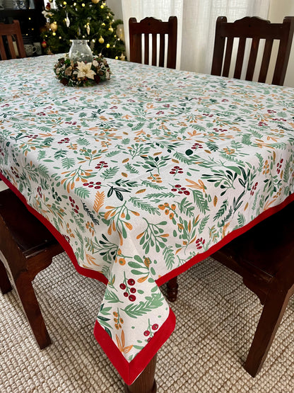 Christmas Tablecloth- Berry Foliage