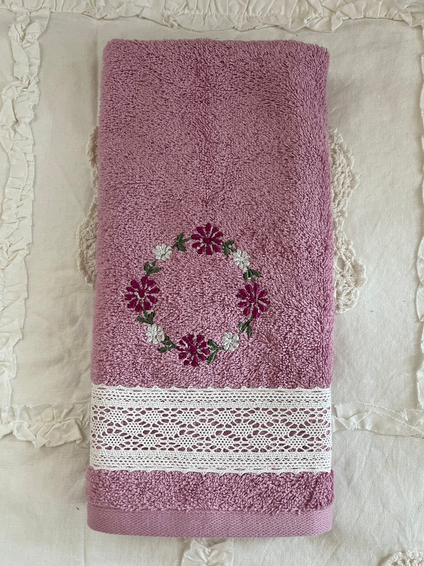 Hand Towel - Wreath on Lilac