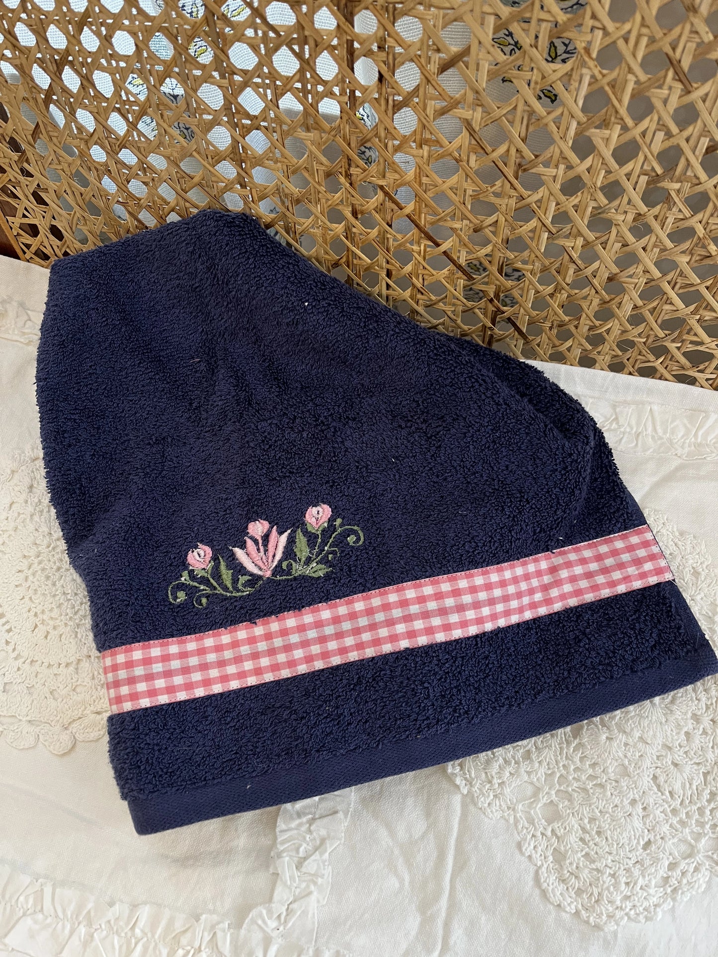 Hand Towel- Midnight Rose