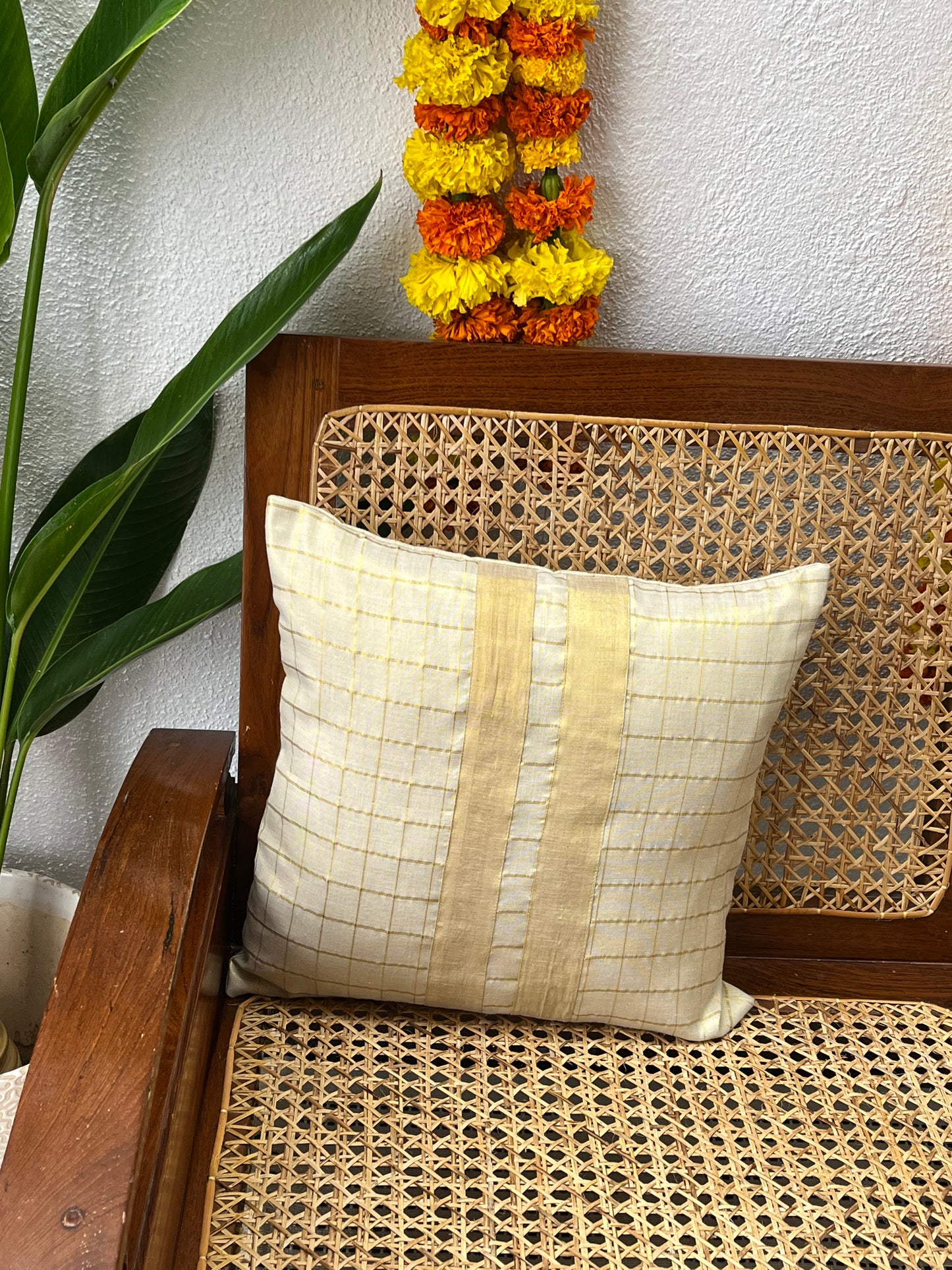 Cushion Cover - Uthradam