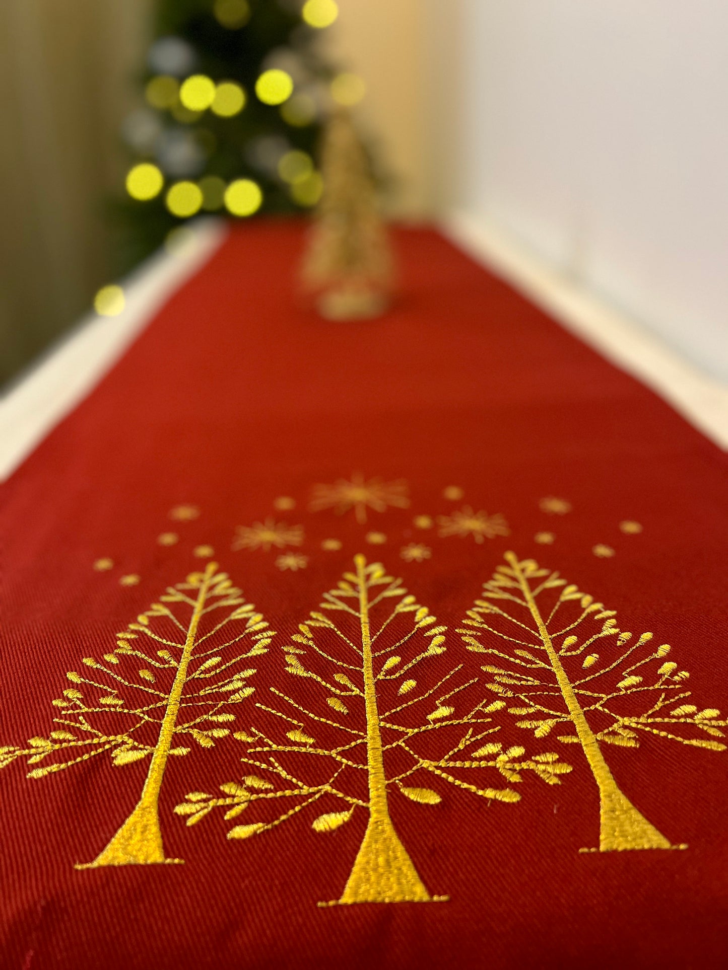 Christmas Runner -  Gold Trees & Stars (Long)