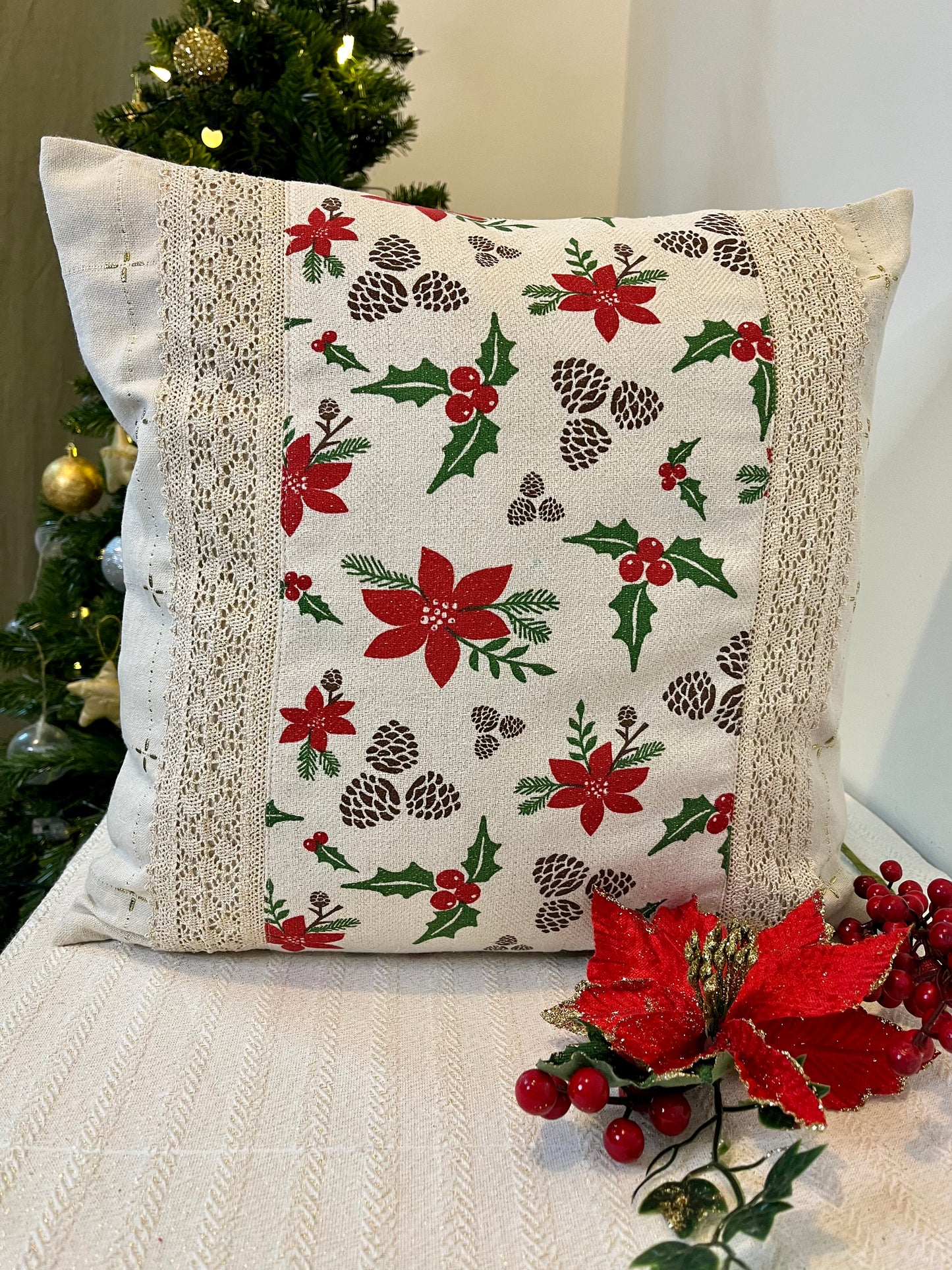 Cushion Cover- Poinsettia stori