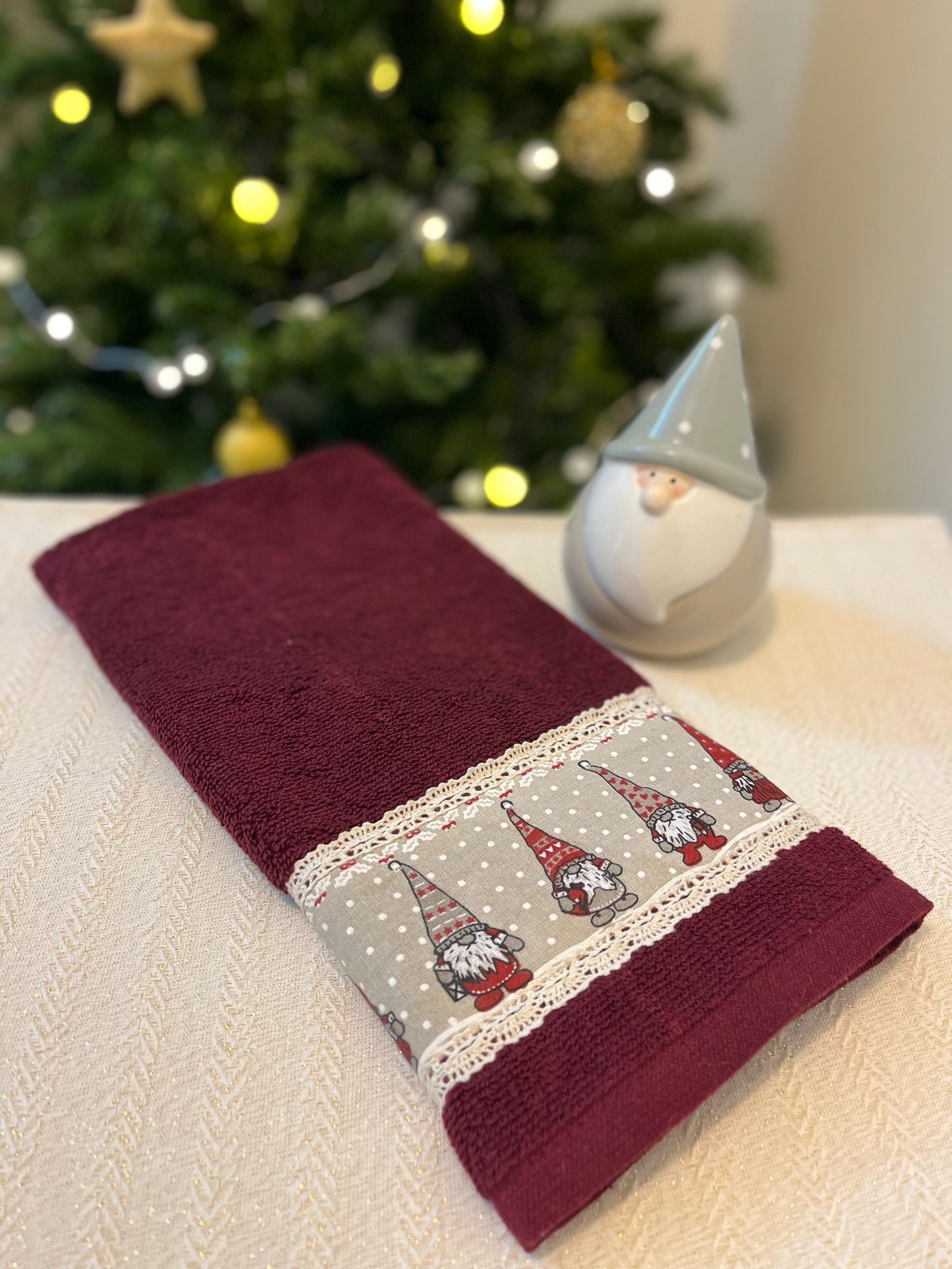 Christmas Hand Towel - Gnomes