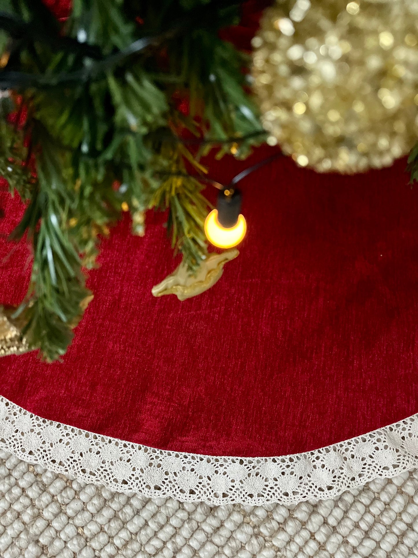 Tree Skirt - Red Velvet & Lace