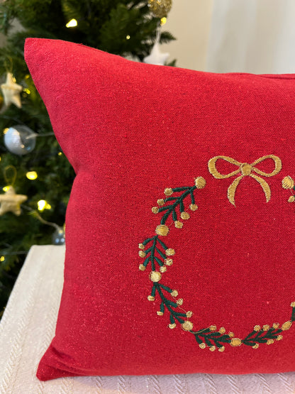 Christmas Cushion Cover - Gold wreath (12x12)