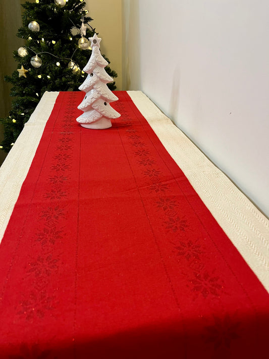 Christmas Runner - Shining stars on Solid Red