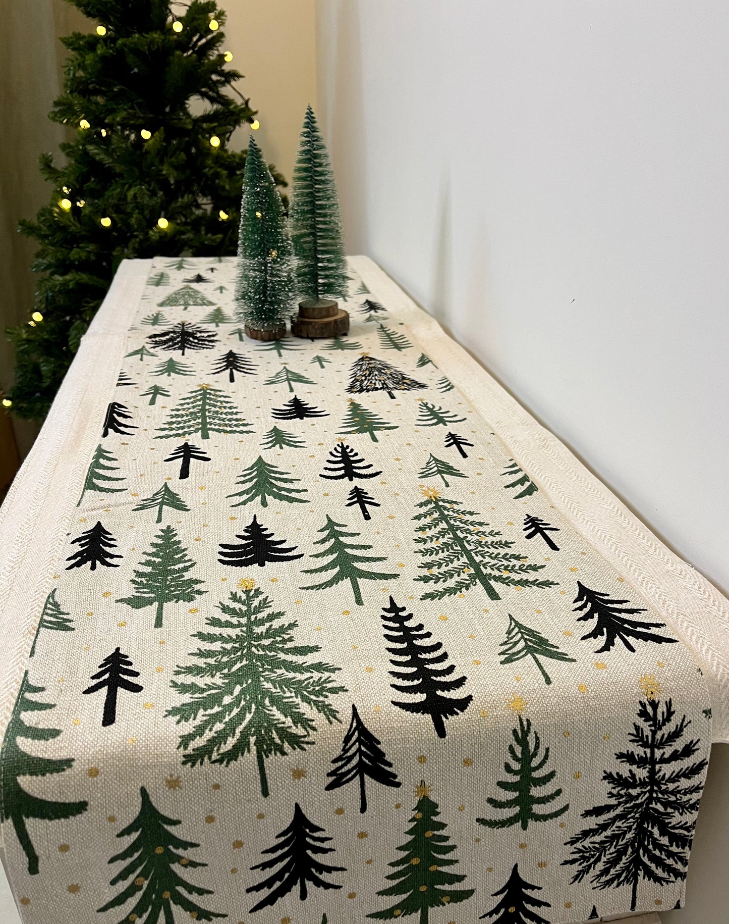 Christmas Runner - Trees N Trees