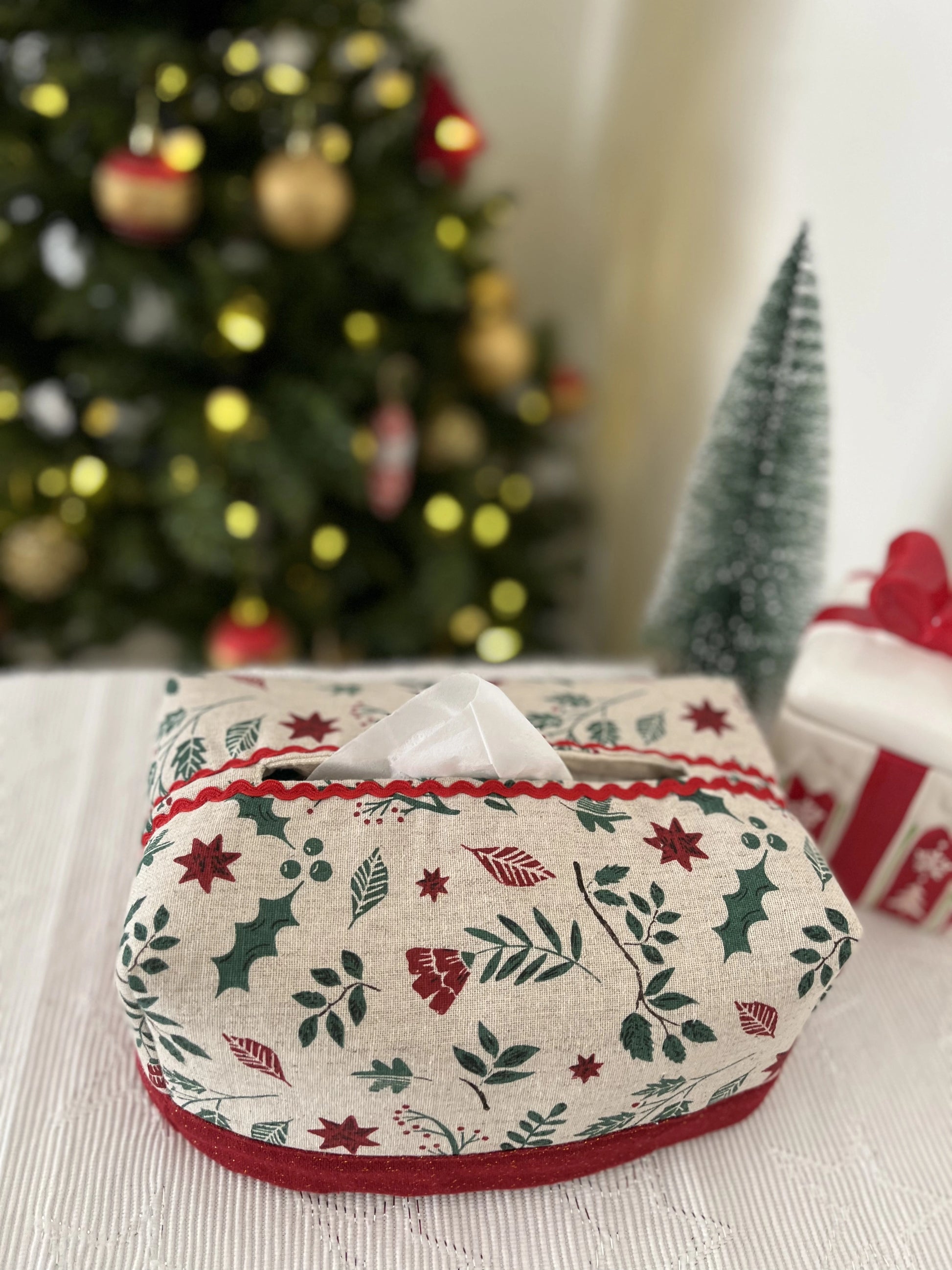 Tissue Box Cover Mistletoe n Stars Littleheaven Decor