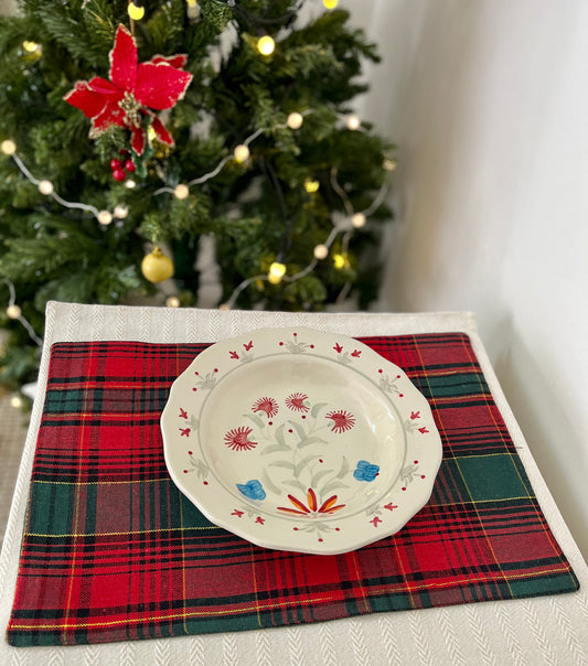 Placemats- Red plaid (set of 6)