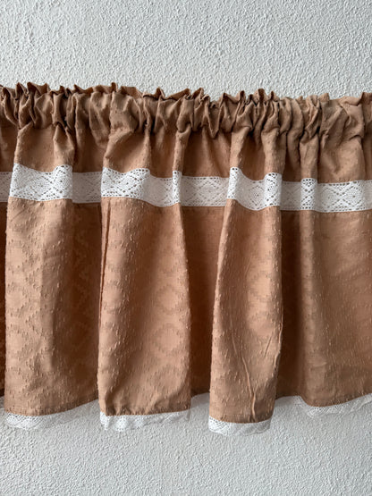 Kitchen Valance - Amber
