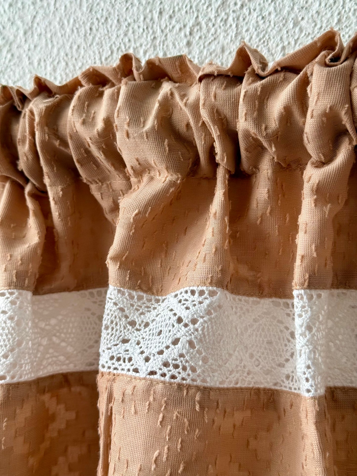 Kitchen Valance - Amber