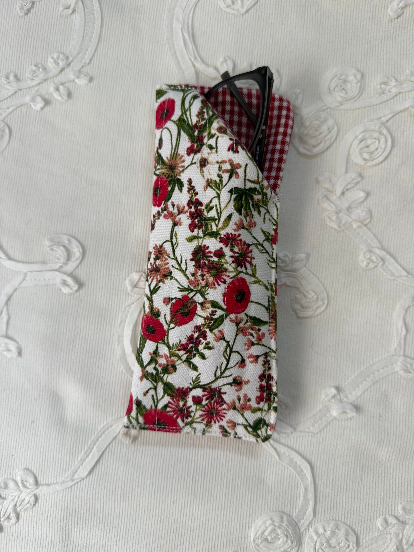 Sunglass/ Reading glass pouch - Roses and Gingham