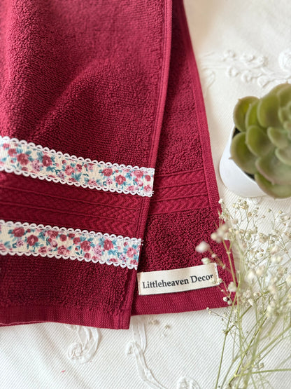 Hand Towel - Maroon fiesta