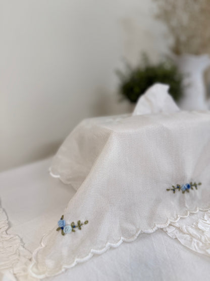 Tissue Box Cover- Blue Roses