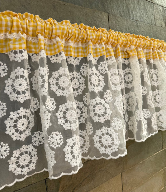 Kitchen Valance- Sun-kissed
